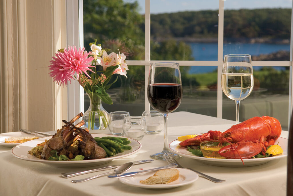 Lobster, meat with garnish, 2 glasses of wine