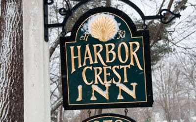 Harbor Crest Sign Winter