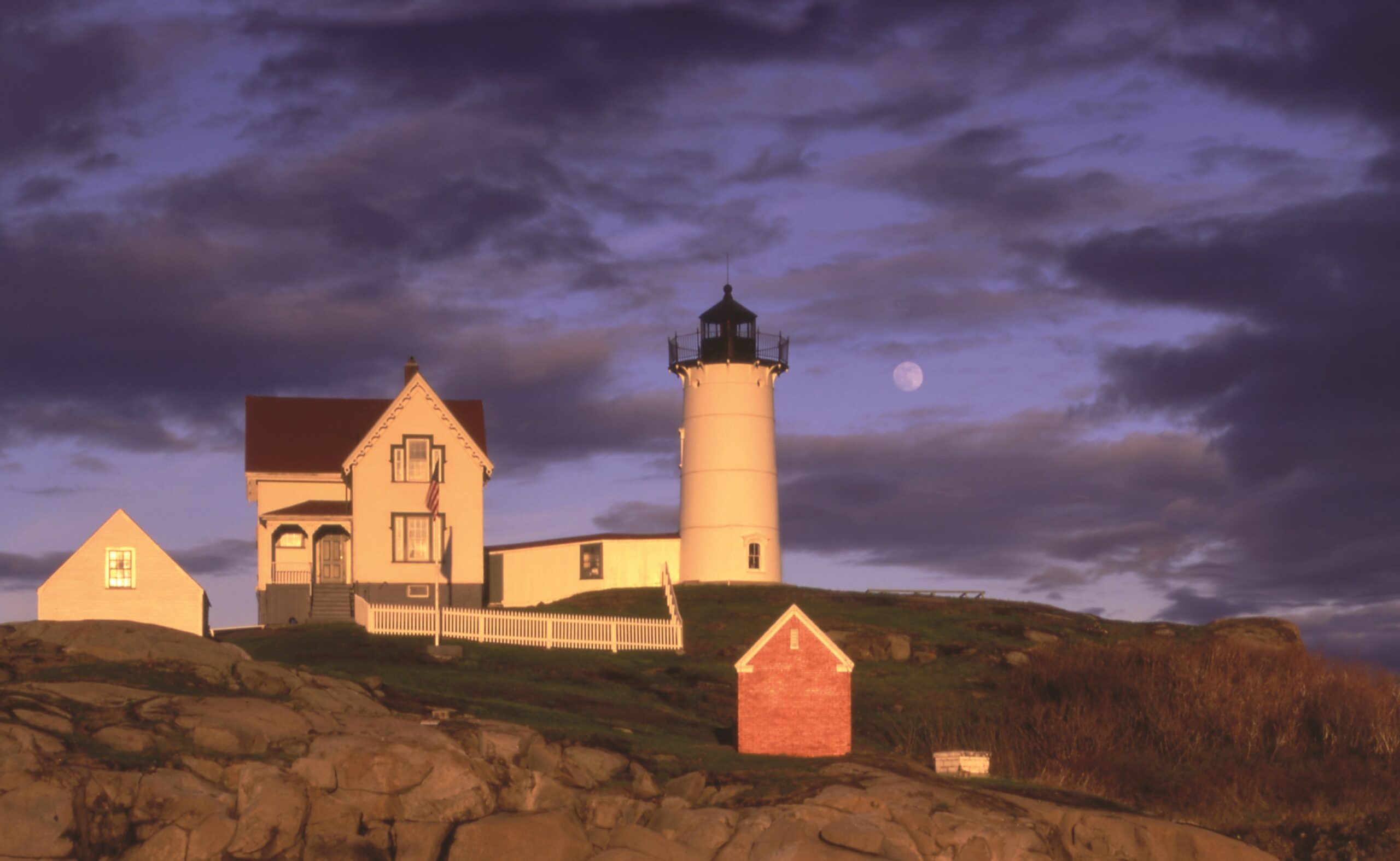 Nubble Light