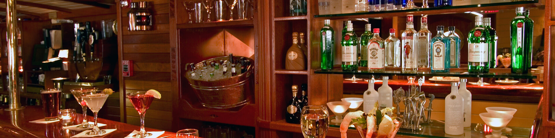 Ship's Cellar Pub Martini Bar